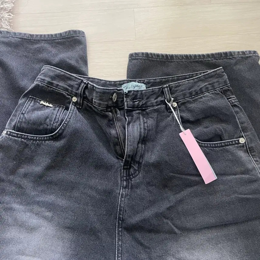 [BUNJANG] Pale Jade Low-Rise Wide Denim - Black (M) / 페일제이드 로우라이즈 와이드 데님