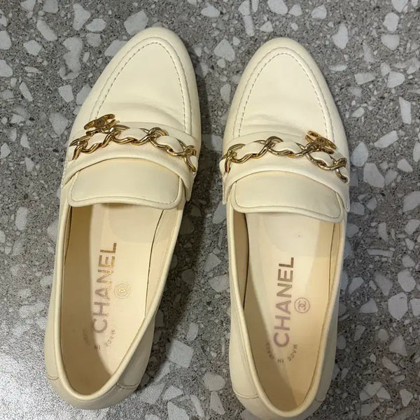 [BUNJANG] Chanel Gold Chain Loafers Ivory / 샤넬 로퍼 팝니다.