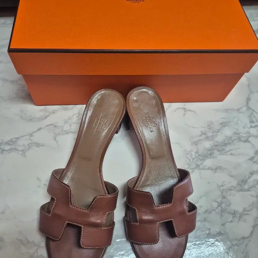 [BUNJANG] Hermès Oasis Sandals Brown Size 36.5 / 에르메스 오아이스36,5  (정품)