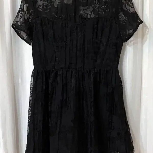 [BUNJANG] Forever 21 Black Lace Floral Pattern Mini Dress M / 거의새것 포에버21 Forever21 블랙 레이스 원피스 M 55-55반