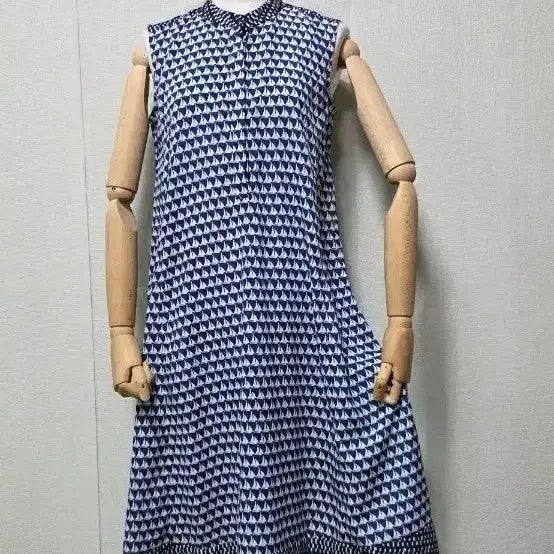 [BUNJANG] Benetton Sleeveless Maxi Dress / 베네통 민소매 원피스 55