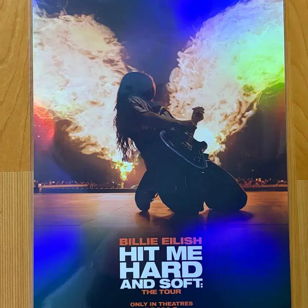 [BUNJANG] Billie Eilish Hit Me Hard and Soft Tour Premiere Poster / 빌리 아일리시 히트 미 하드 앤드 소프트 더 투어 프리미어 포스터