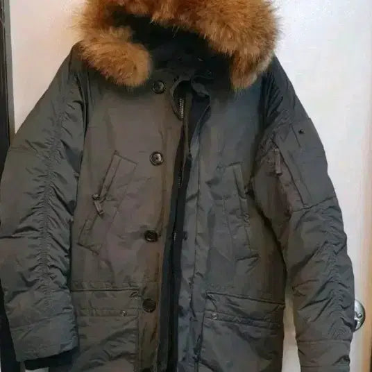 [BUNJANG] KOLON Series Nanook Goose Down Padded Jumper / 코오롱 시리즈 나누크 구스패딩점퍼100