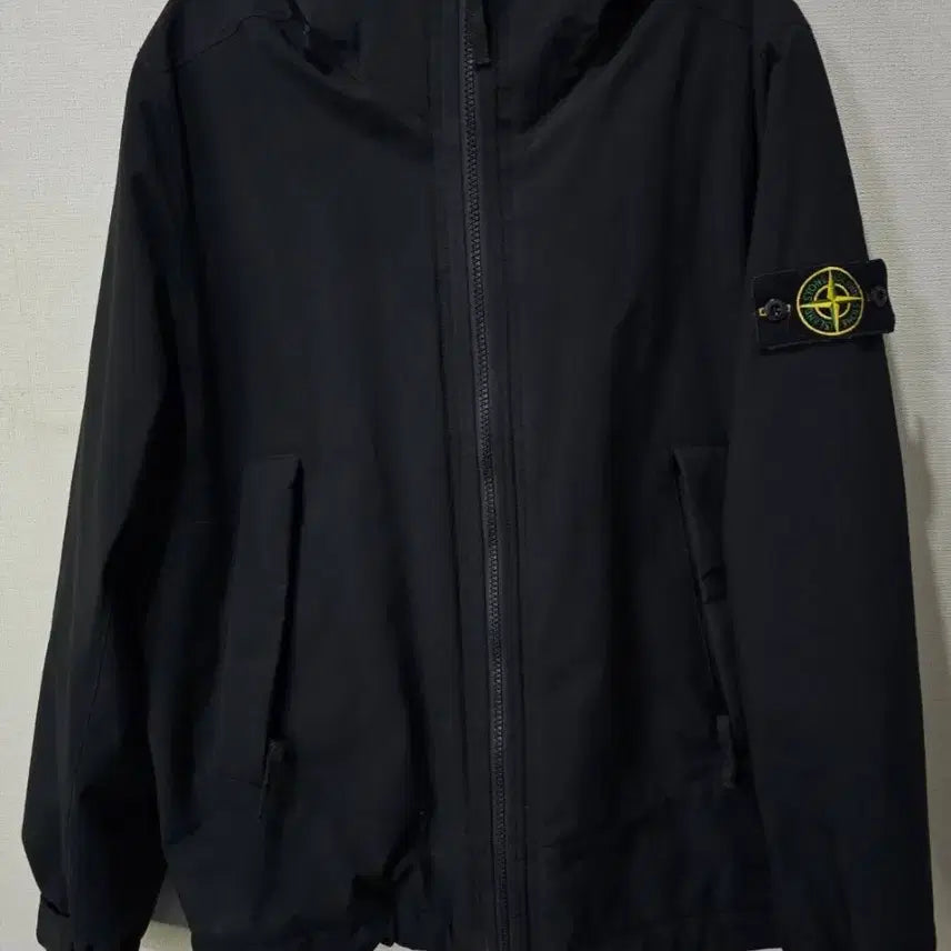 [BUNJANG] Stone Island Softshell Primaloft Hooded Jacket - Size S / 정품 스톤아일랜드 소프트쉘 프리마로프트 후드 자켓 90/S