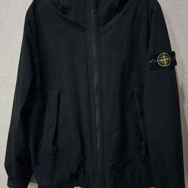 [BUNJANG] Stone Island Softshell Primaloft Hooded Jacket - Size S / 정품 스톤아일랜드 소프트쉘 프리마로프트 후드 자켓 90/S