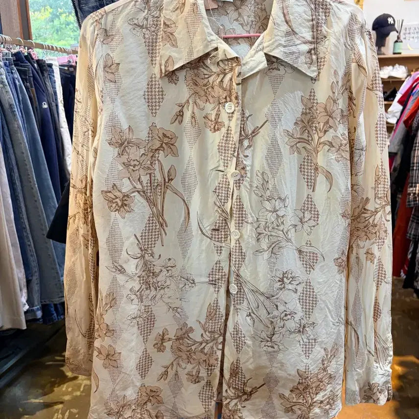 [BUNJANG] Max Mara Silk Flower Pattern Shirt / 막스마라 실크 플라워 패턴 셔츠