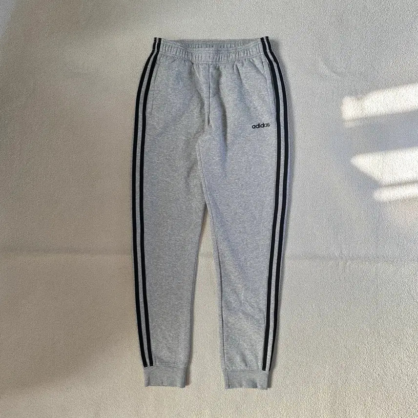 [BUNJANG] Adidas Essential 3-Stripes Pants / 아디다스 에센셜 3스트라이프 팬츠