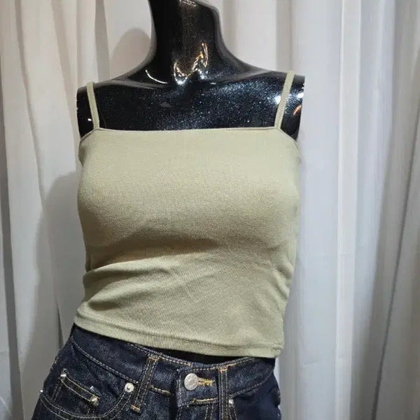 [BUNJANG] Built-in Cup Khaki Tank Top / 캡내장 카키 탑나시