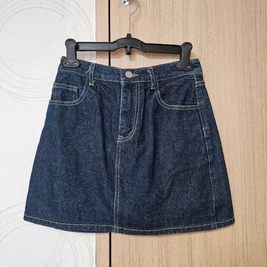 [BUNJANG] Dark Wash Denim Skirt Shorts / 진청 치마바지