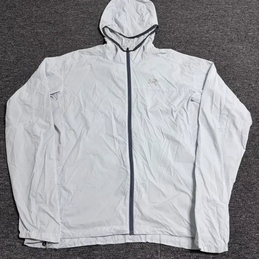 [BUNJANG] Arc'teryx Incendo Airshell Light Hooded Jacket / 아크테릭스 인센도 에어쉘 라이트 후드 자켓