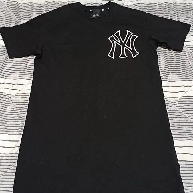 [BUNJANG] MLB Cotton T-Shirt Dress for Women / MLB 면티원피스 실측105 여성88 가슴54 기장87