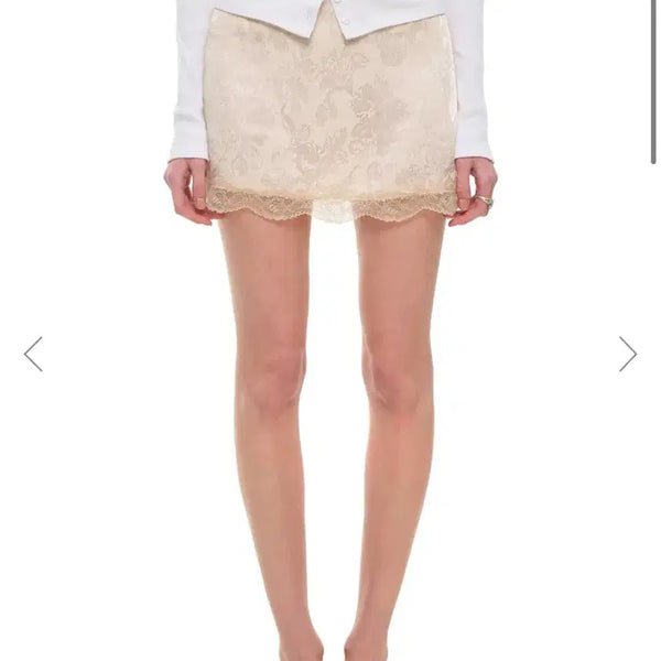 [BUNJANG] TooMuchTax Lace Mini Slip Skirt / toomuchtax 투머치택스 LACE MINI SLIP SKIRT