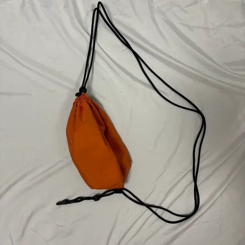 [BUNJANG] Uniqlo Crossbody Bag / 유니클로 크로스백