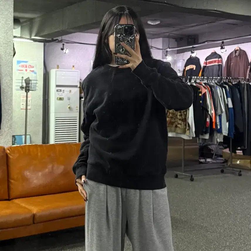 [BUNJANG] CP Company Lens Applique Sweatshirt Black / 씨피컴퍼니 렌즈 와펜 맨투맨 블랙 B4704