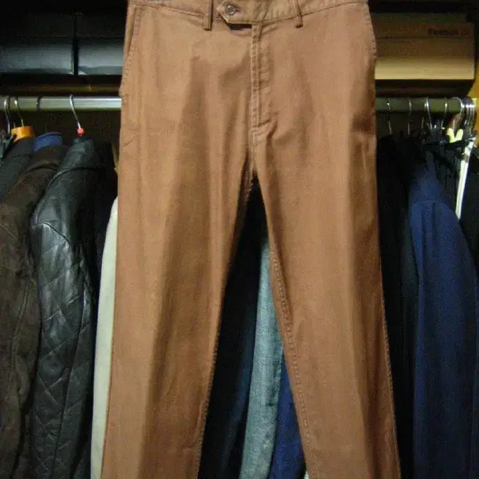 [BUNJANG] SHIPS LTD Classic Dark Brown Garment Dyed Cotton 100% Denim Chino Pants / [판매] SHIPS LTD 쉽스 빈티지 브라운 클래식 데님 치노 팬츠