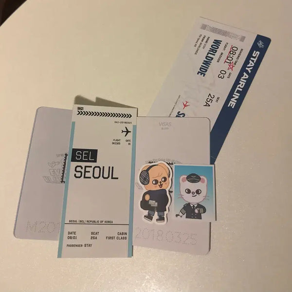 [BUNJANG] Stray Kids SKZOO Passport Boarding Pass Sticker Jiniret Perfume / 스키즈 스키주 팝업 여권 보딩패스 스티커 증사 지니렛 퍼핌 양도 판매