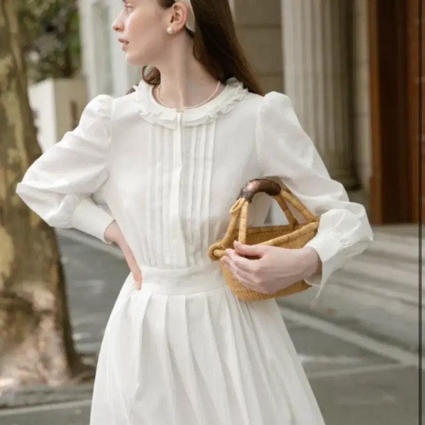 [BUNJANG] Rhenina Ruffle Neck Long Dress / 르니나 러플넥 원피스