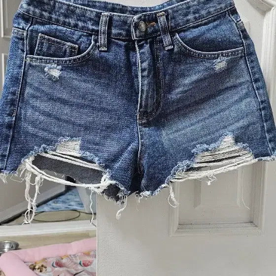 [BUNJANG] Distressed Denim Shorts / 데미지 데님 반바지 청반바지