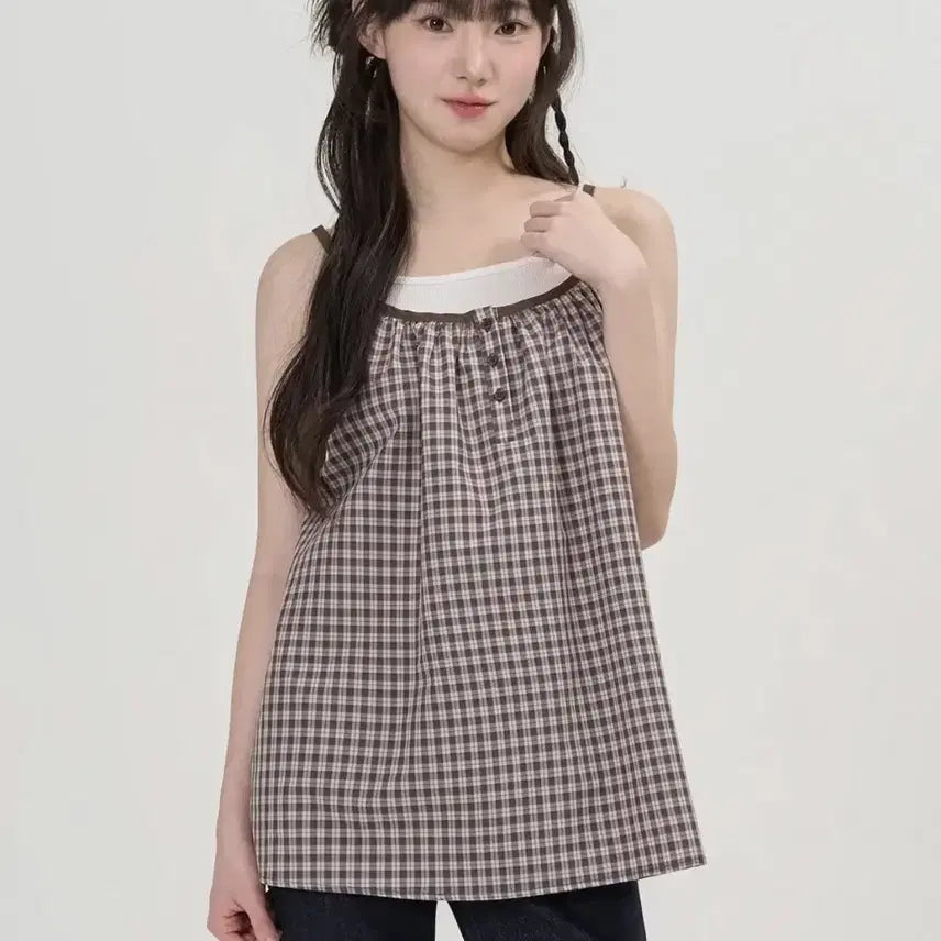 [BUNJANG] TOPIWOMAN Vintage Check Sleeveless Top (Brown) / 토피우먼 빈티지 체크 슬리브리스 (BROWN)