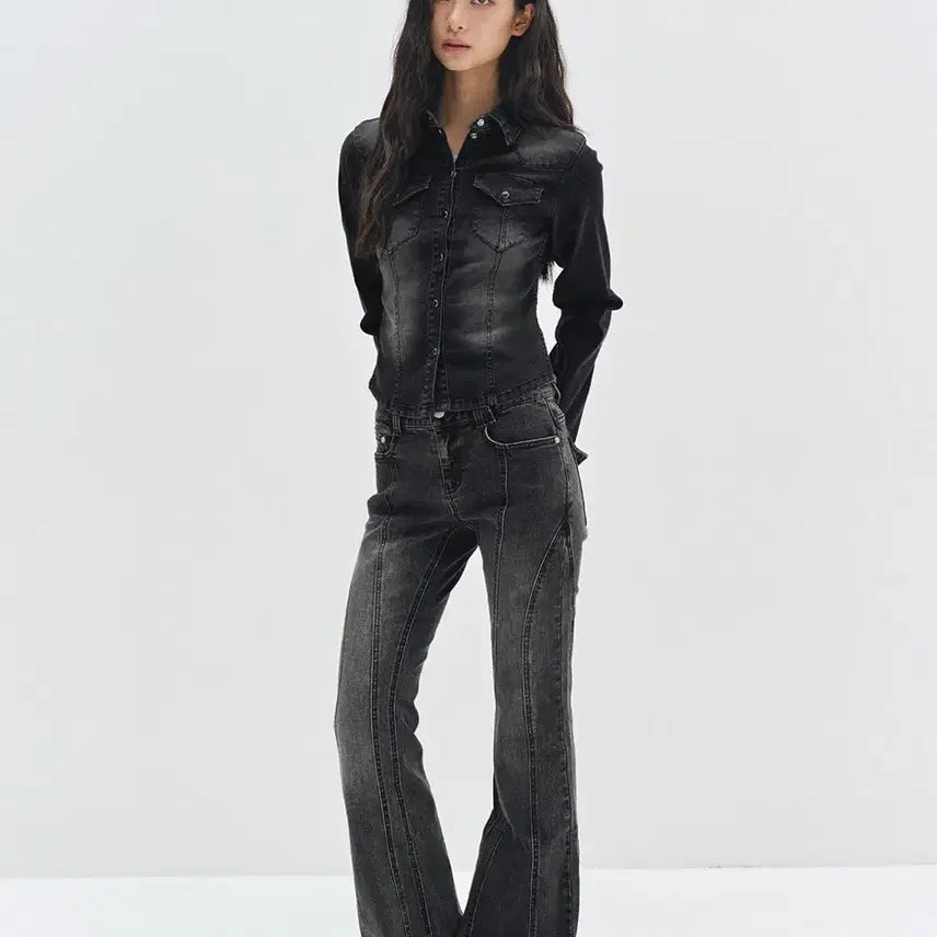 [BUNJANG] Curved Slim Low Rise Flared Jeans - Size S / Curved Slim Low Rise Flared Jeans- S사이즈