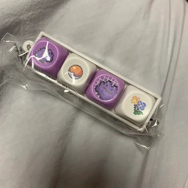 [BUNJANG] Tony Moly Pokemon Keycap Keyring Metamon Sealed / [미개봉] 올리브영 성수 팝업 토니모리 포켓몬 키캡 키링 메타몽
