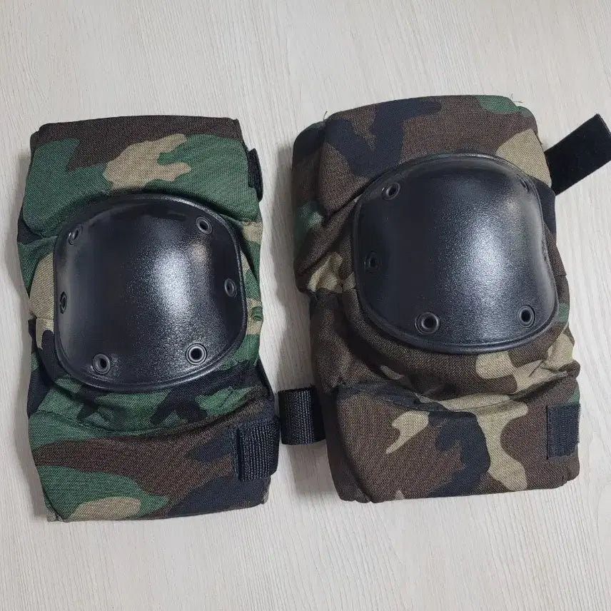 [BUNJANG] Woodland Knee Pads / 우드랜드 무릎 보호대