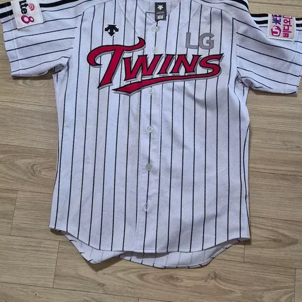 [BUNJANG] LG Twins 2015 Descente Authentic Baseball Jersey (Kurogo #9 Lee Byung-Kyu) / LG 트윈스 2015 데상트 어센틱 L 풀패치 (구로고 9 이병규)