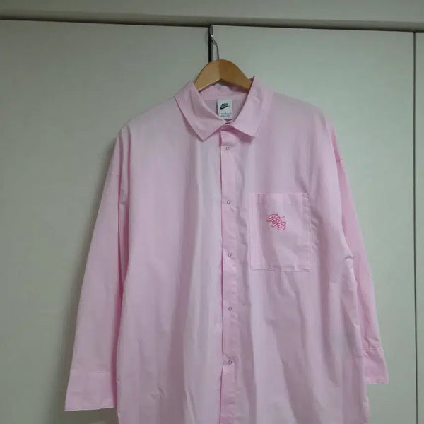 [BUNJANG] Nike Nylon Shirt Strawberry Milk Color / 새상품) 나이키 NIKE 나일론 셔츠  딸기우유색