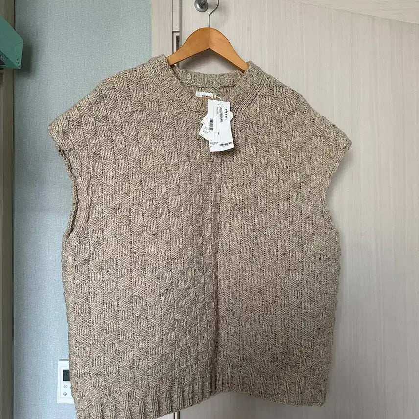 [BUNJANG] BEZ BEAM Mondo Knit Vest Beige / 비즈빔 몬도 니트 베스트 베이지 3