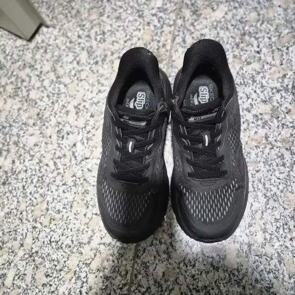 [BUNJANG] Skechers Slip-On Sneakers - 240mm / 스케쳐스 운동화240
