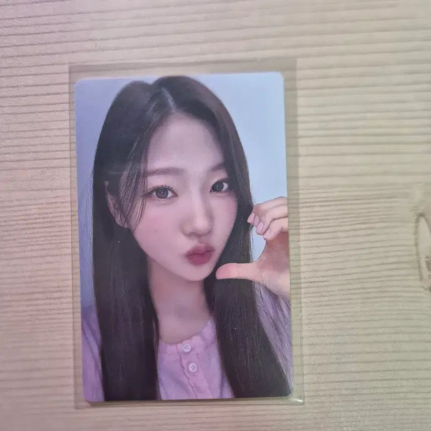 [BUNJANG] Stellar Music Art Fan Club 'The Chase' 1st Album Photocard / 하투하 스텔라 뮤직아트 공팬 팬싸 착장 포카