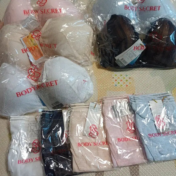 [BUNJANG] Body Secret Lingerie Set - Bra and Panty (New) / 새제품) 바디시크릿 속옷 5세트