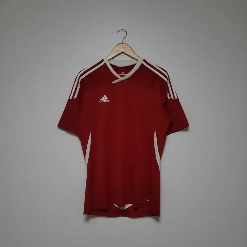 [BUNJANG] Adidas Tiro Red Short Sleeve T-Shirt Size 105 / (105) ADIDAS 아디다스 티로 레드 반팔 티셔츠 운동