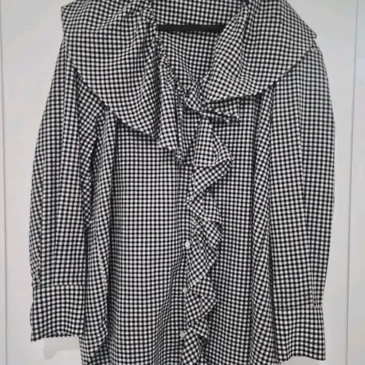 [BUNJANG] Nop Famidec Check Frill Blouse / 놉 파미아베크 체크 프릴 남방