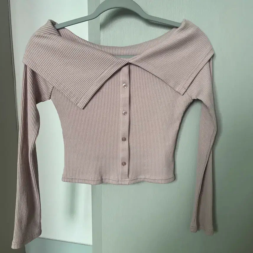 [BUNJANG] Off-Shoulder T-Shirt Toned-Down Pink / 보세 오프숄더 티셔츠 톤다운핑크 새상품