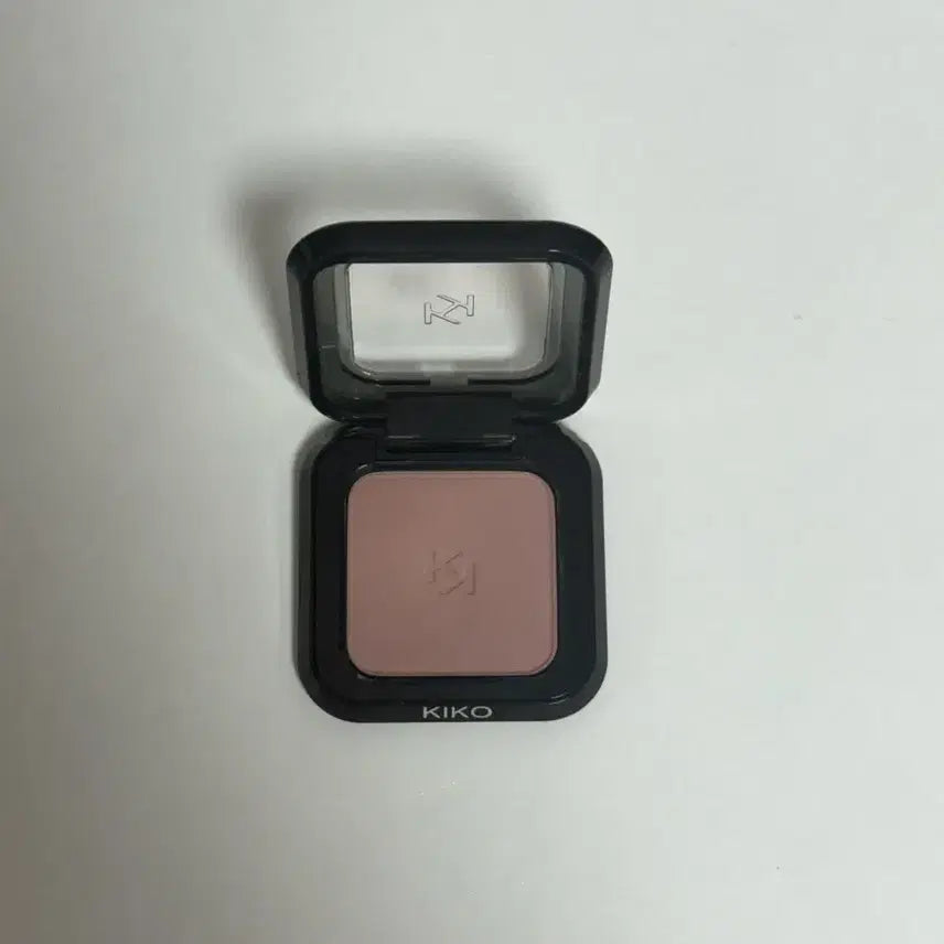 [BUNJANG] Kiko Milano High Pigment Eyeshadow 30 Matte Mouve / 키코 밀라노 하이 피그먼트 아이섀도우 30 매트 모브