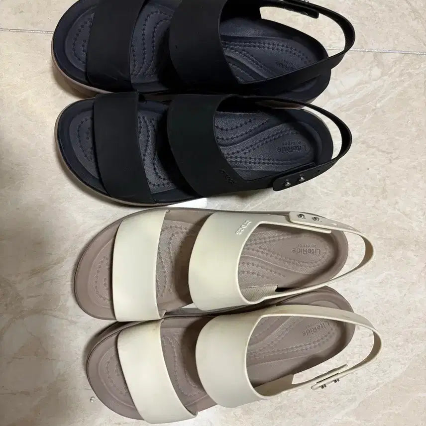 [BUNJANG] Crocs Brooklyn Sandal Bundle Set / 크록스 브루클린 샌들 2개 일괄 W5