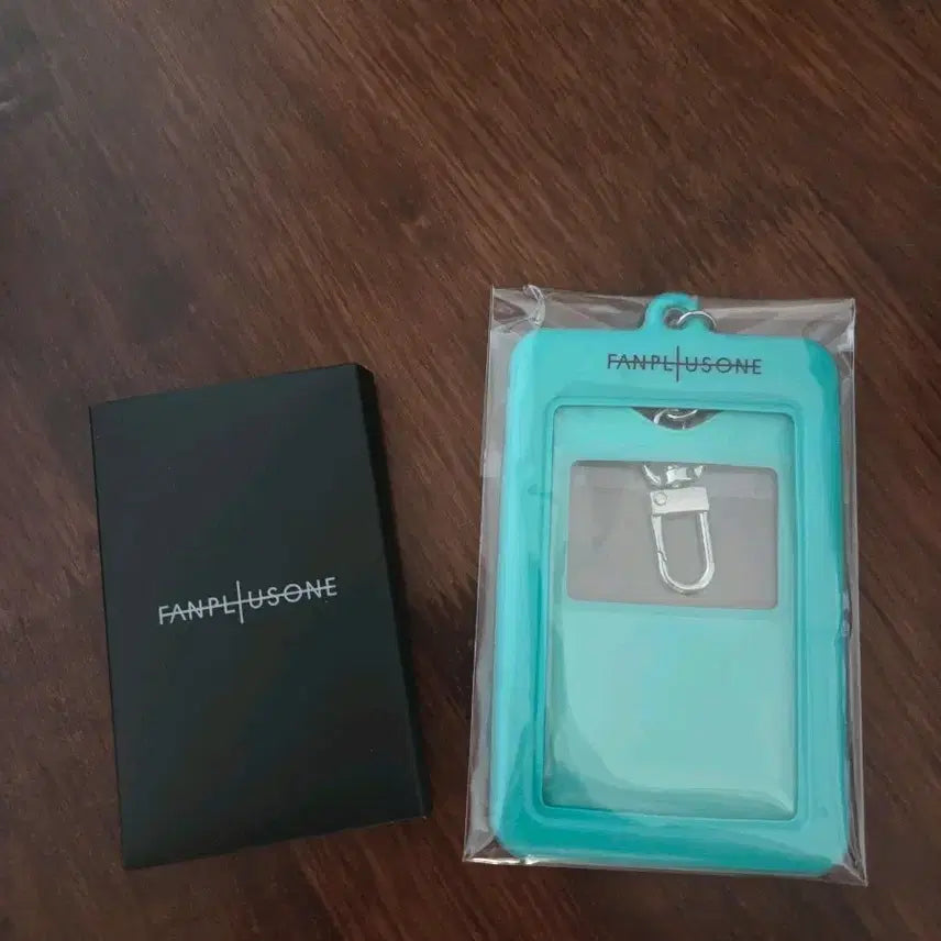 [BUNJANG] G-Dragon Family Kit Photocard & Photocard Holder Bundle Set / 지드래곤 팸키트 포카&포카홀더 일괄