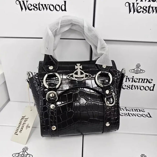 [BUNJANG] Vivienne Westwood Black Crocodile Leather Chain Mini Clutch Bag / 비비안웨스트우드 클러치백 블랙 악어가죽 은장 체인 미니 사이즈