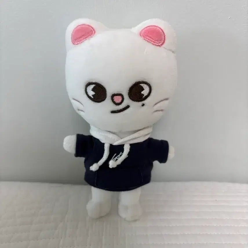 [BUNJANG] Stray Kids SKZOO Jiniret Doll / 스키즈 스키주 지니렛 인형