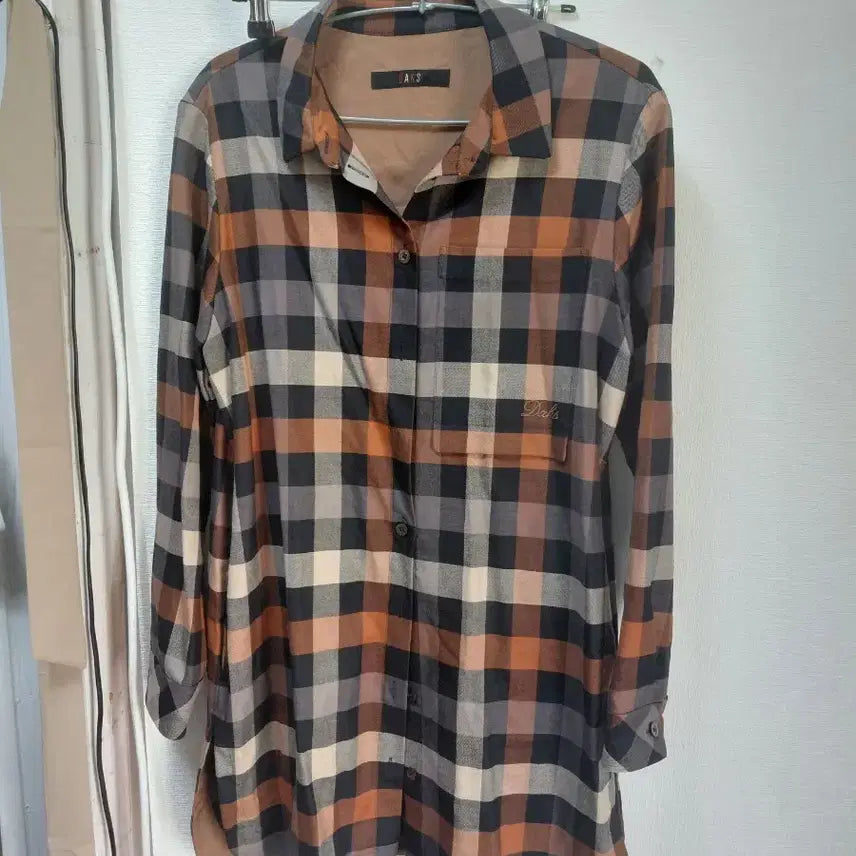 [BUNJANG] DAKS Women's Long Check Pattern Shirt / 여성닥스롱남방 날씬4455까지