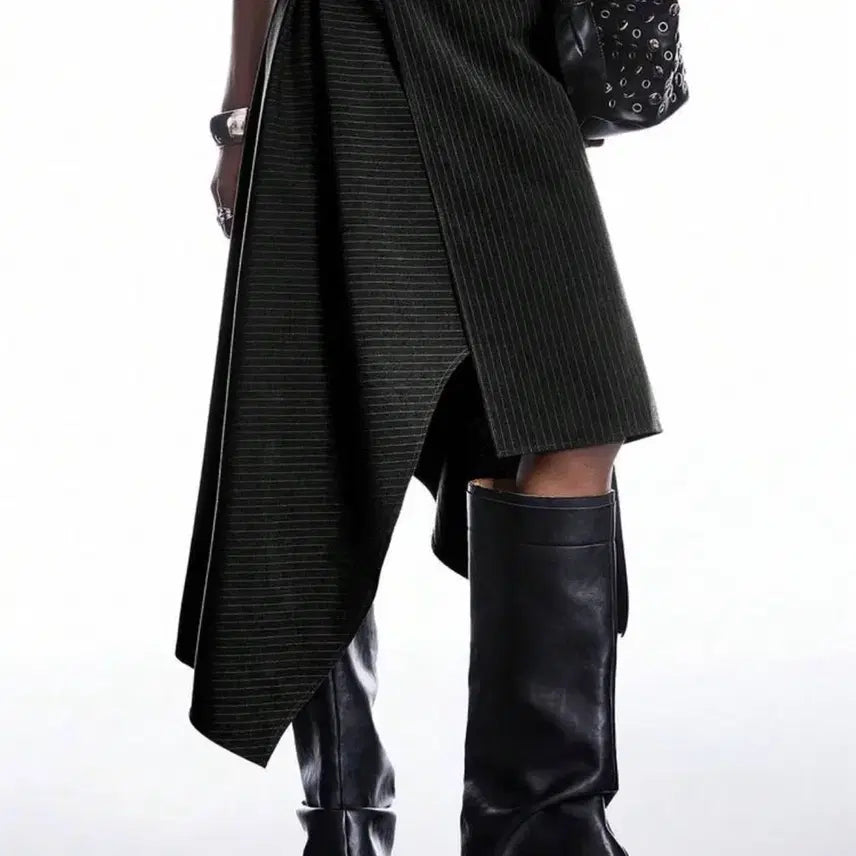 [BUNJANG] Black Stripe Asymmetrical Midi Skirt / 블랙 스트라이프 언발란스 스커트