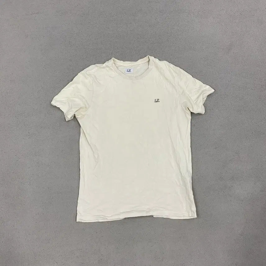 [BUNJANG] CP Company T-Shirt Size L / CP컴퍼니 반팔티 100