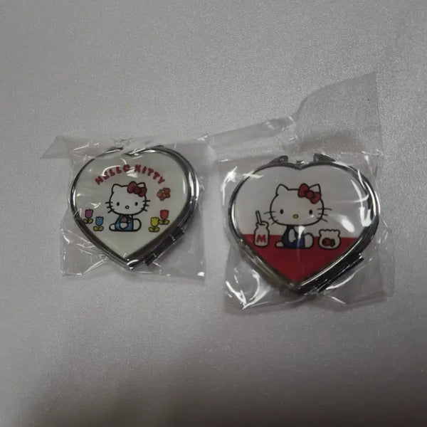 [BUNJANG] Hello Kitty Heart Mirror 2 Types / 헬로키티 하트 거울  2종