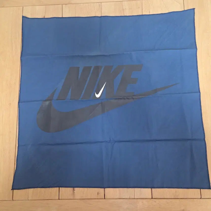 [BUNJANG] Nike Bandana Scarf / 나이키 반다나 스카프