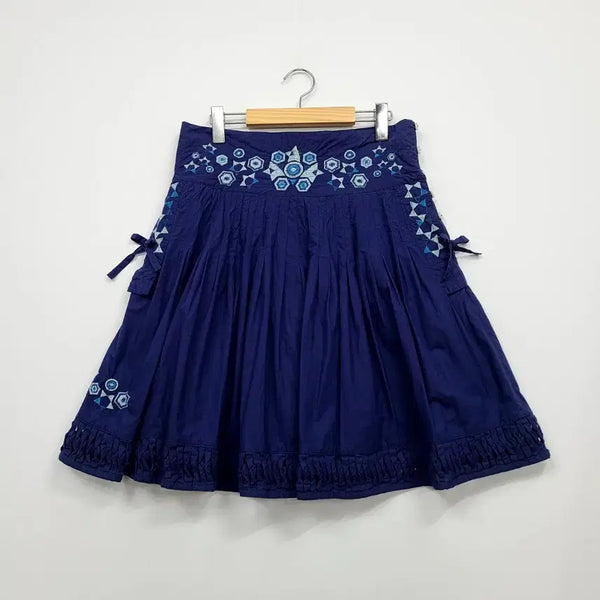 [BUNJANG] Oilily Navy Pleated Embroidered Skirt / 오일릴리 네이비 플리츠 자수 스커트/40/77/앨리스/1202
