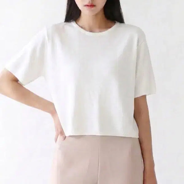 [BUNJANG] White Short-Sleeve Knit T-Shirt (55-66) / 새상품) 니트 티셔츠 반팔 라운드넥 화이트 66