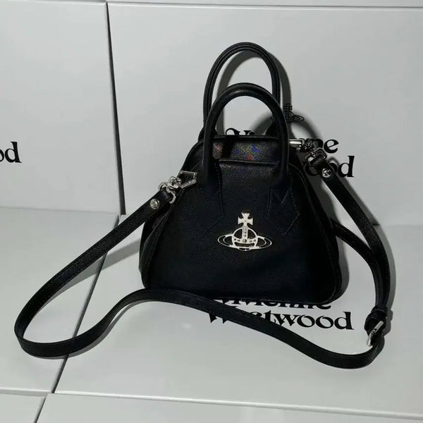 [BUNJANG] Vivienne Westwood Black Leather Clutch Shoulder Bag with Silver Hardware / 비비안웨스트우드 클러치백 숄더백 블랙  은장