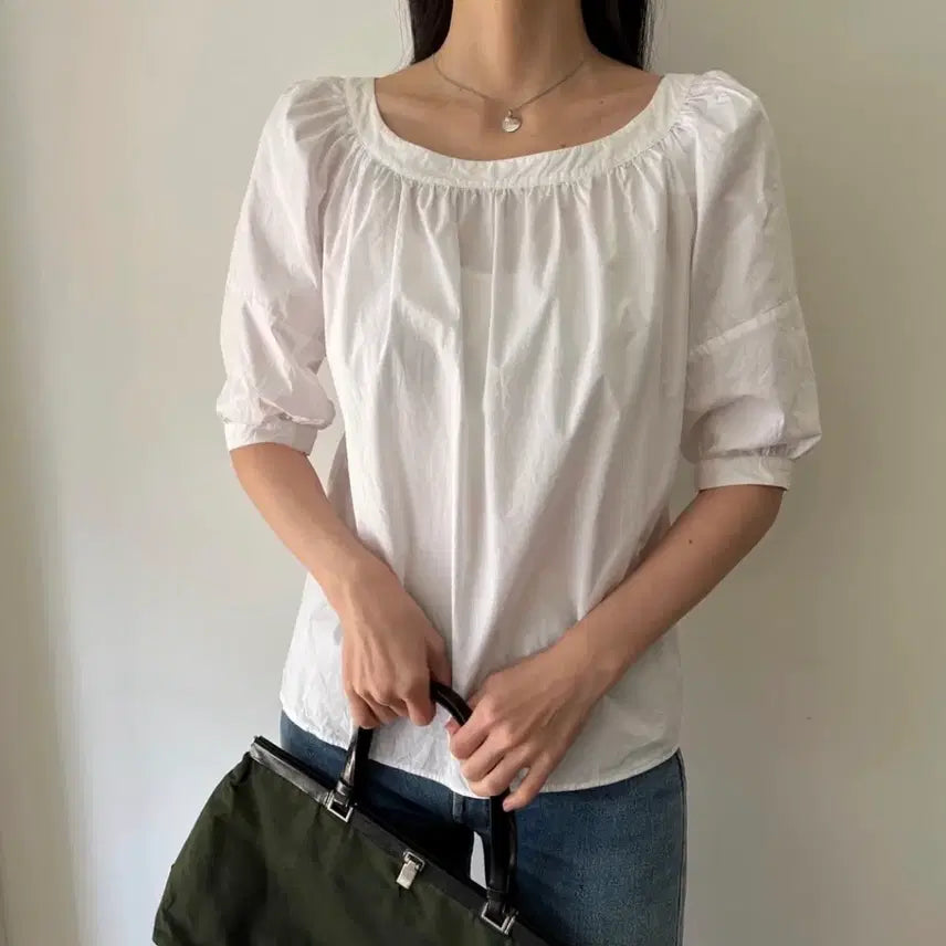 [BUNJANG] Miu Miu Detailed Blouse Size 38 / 미우미우 miu miu 디테일 블라우스