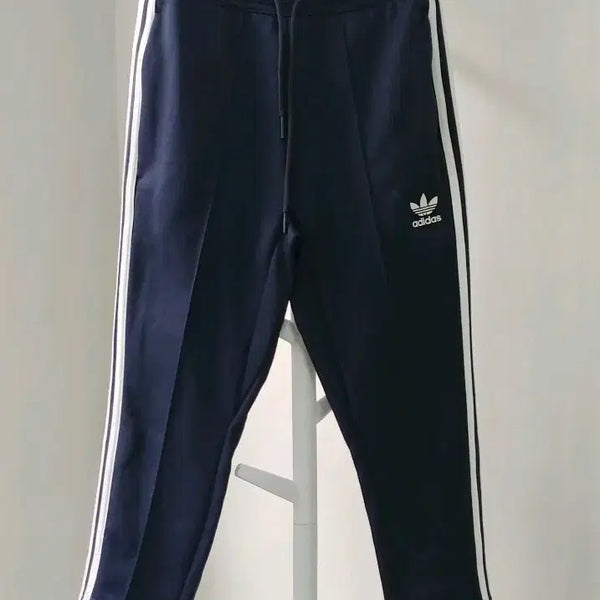 [BUNJANG] Adidas Originals SST Crop Track Pants Navy / 아디다스 오리지널스 SST 크롭 트랙 팬츠 네이비 (85/S)